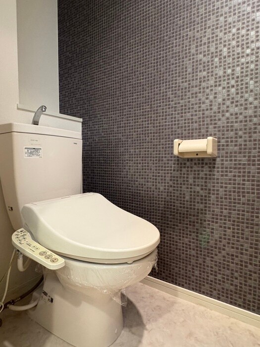 物件内観写真15　(トイレ)