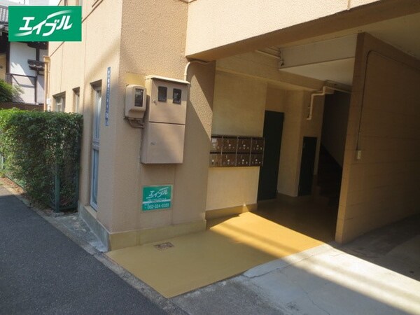 エントランス部分