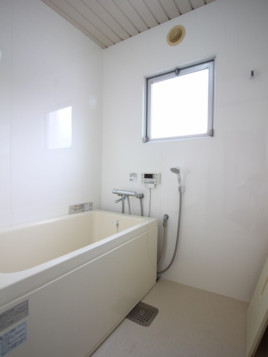 物件内観写真10　(バス／シャワールーム等)