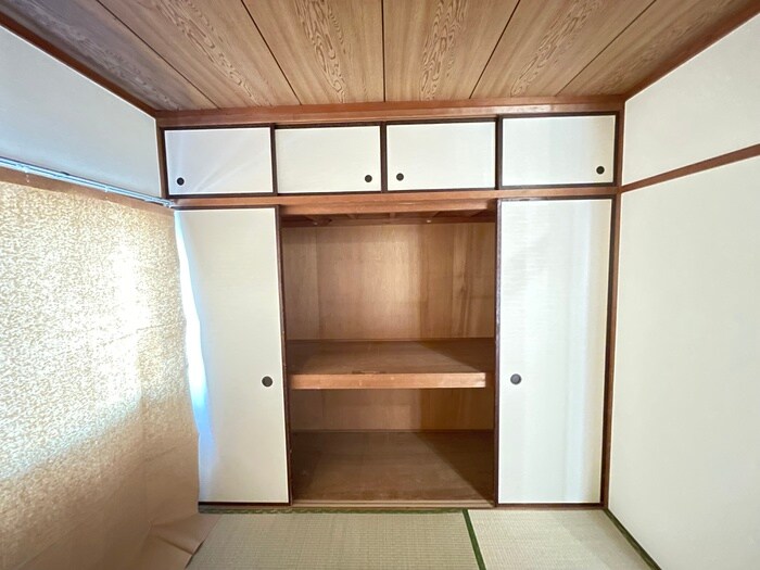 物件内観写真11　(収納)