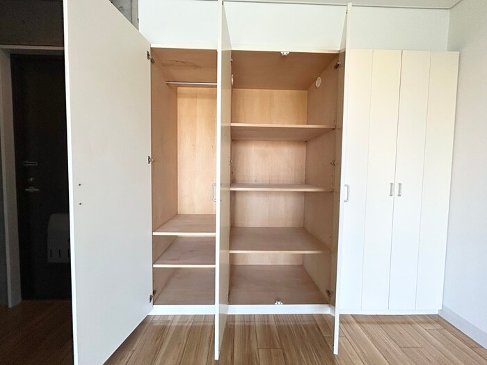物件内観写真13　(収納)