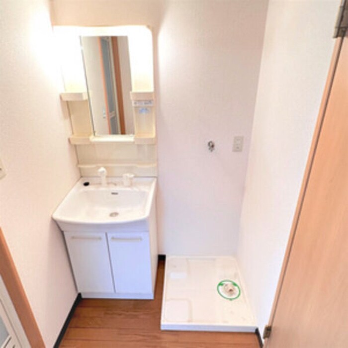 物件内観写真7　(洗面)