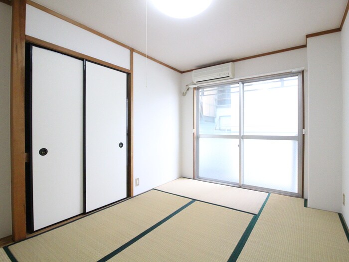 物件内観写真7　(居室)