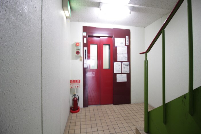 物件外観写真4　(建物設備)