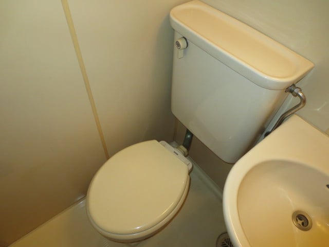 物件内観写真12　(トイレ)