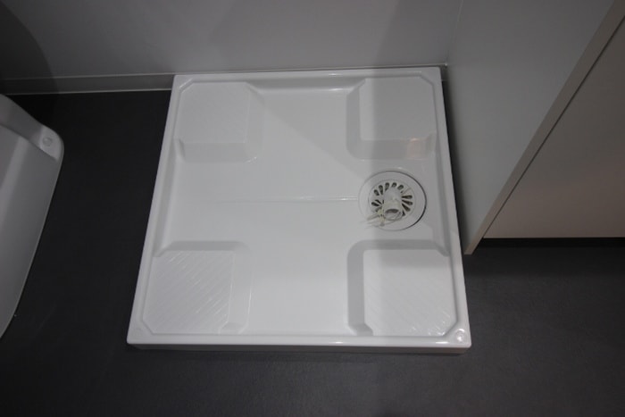 物件内観写真15　(洗濯機置場)