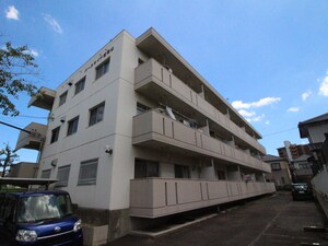 パ－クサイド植田山外観写真