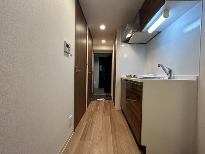 物件内観写真18　(廊下)