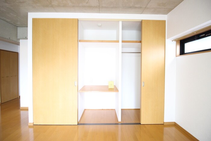 物件内観写真15　(収納)