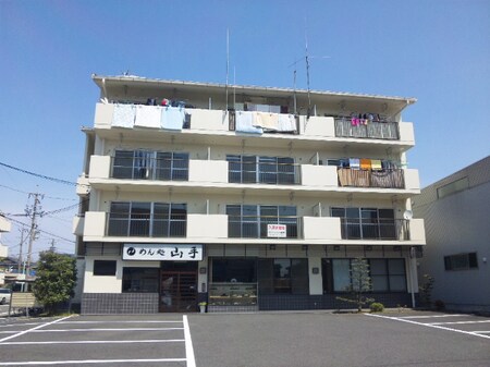 長谷川マンション外観写真
