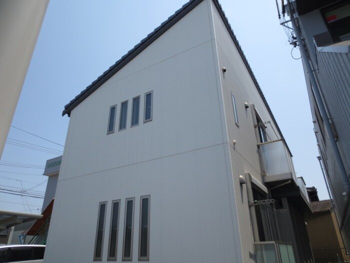 物件外観写真1　(外観写真)