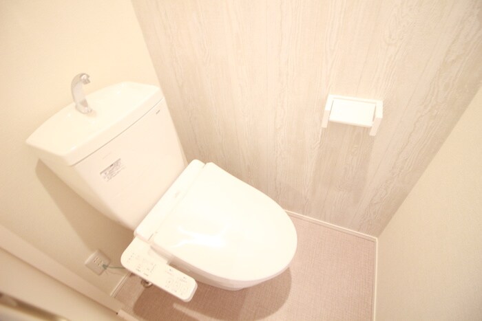 物件内観写真15　(トイレ)