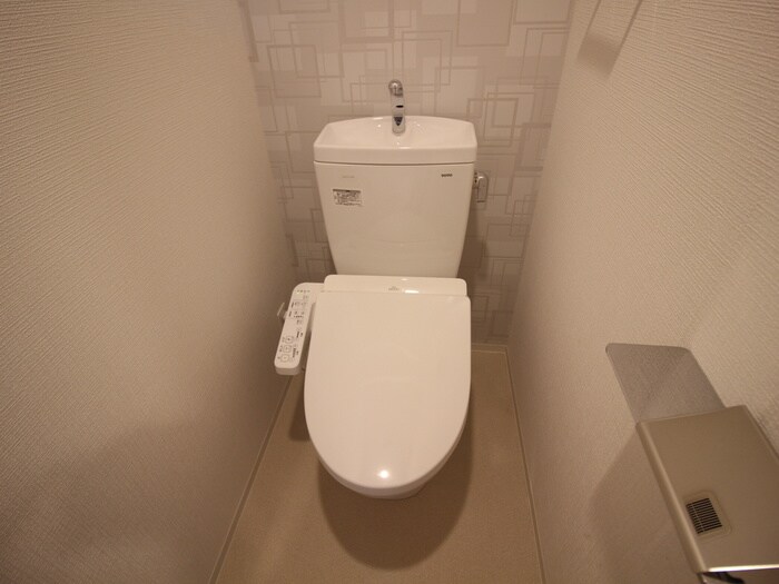 物件内観写真12　(トイレ)