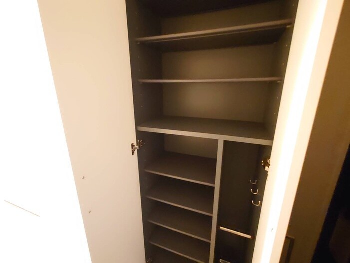 物件内観写真21　(靴箱)