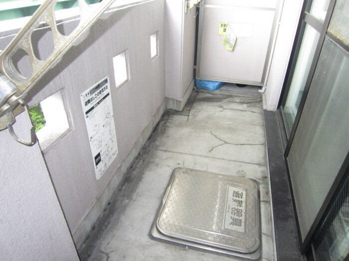 物件内観写真16　(トイレ)