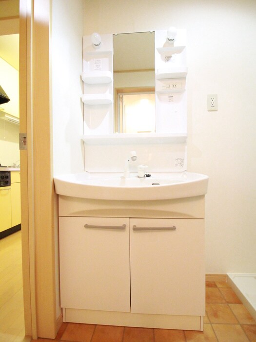 物件内観写真15　(洗面)