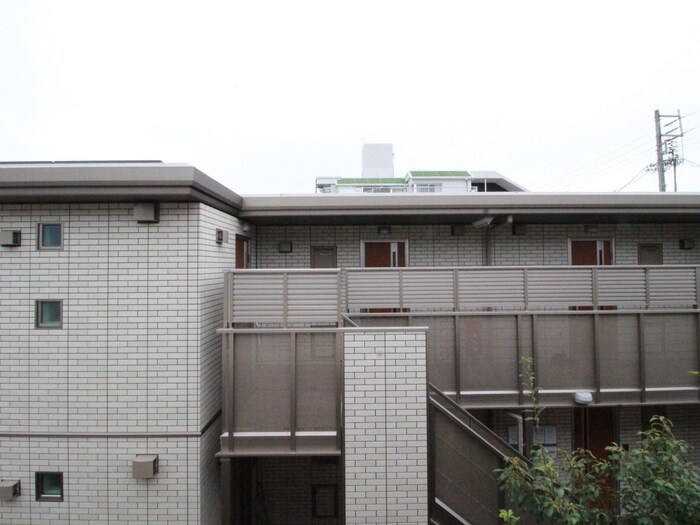 物件内観写真22　(室内からの展望)