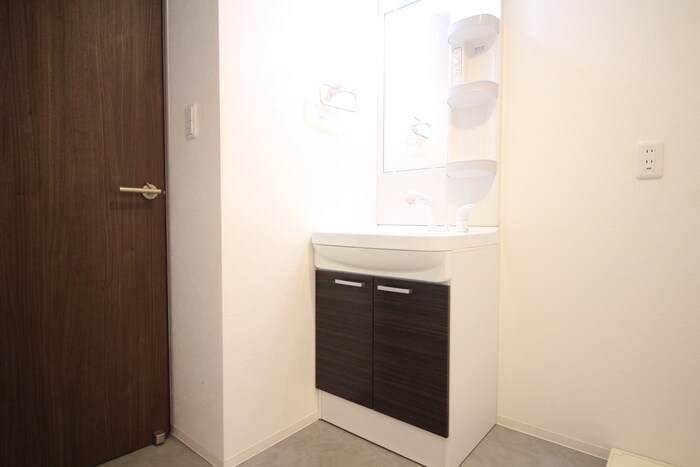 物件内観写真5　(洗面)