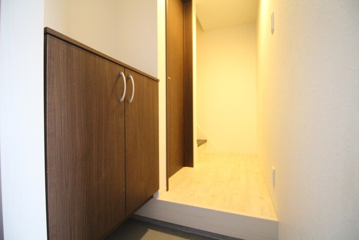 物件内観写真10　(廊下)