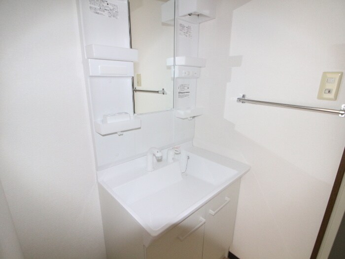 物件内観写真10　(洗面)