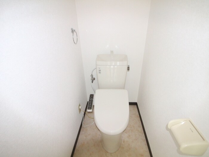 物件内観写真11　(トイレ)