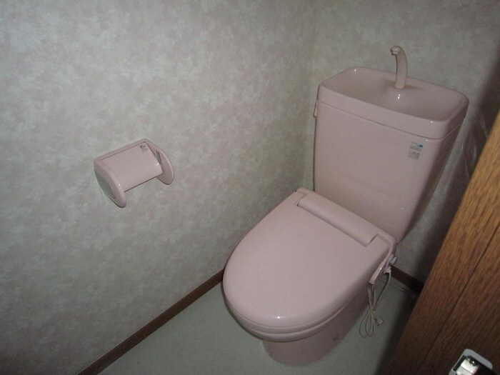 物件内観写真14　(トイレ)