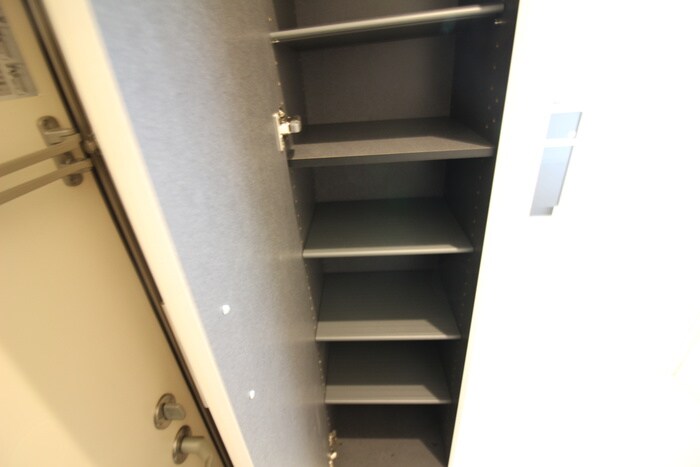 物件内観写真17　(靴箱)