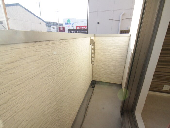 物件内観写真18　(ベランダ・バルコニー)