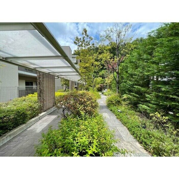 物件外観写真4　(周辺環境)