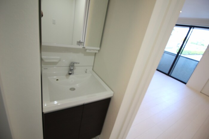 物件内観写真10　(洗面)