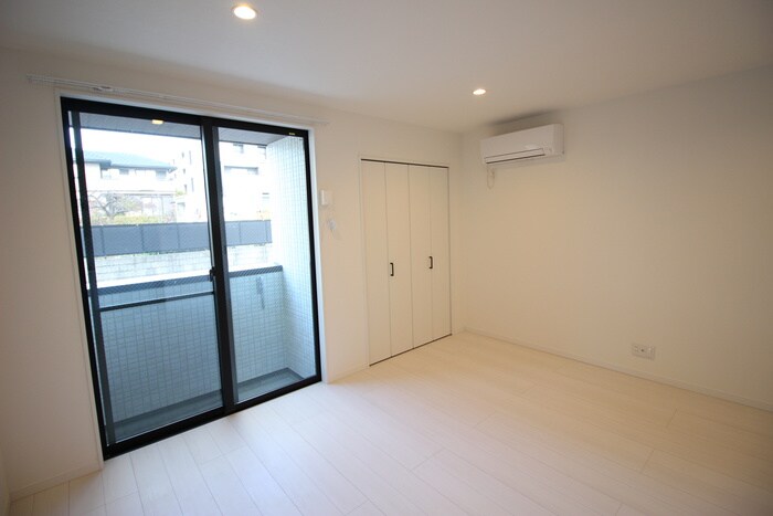 物件内観写真19　(居室)