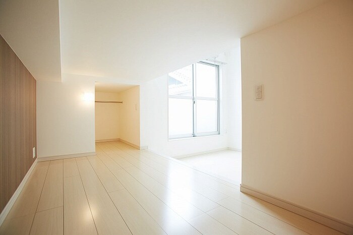 物件内観写真16　(ロフト)