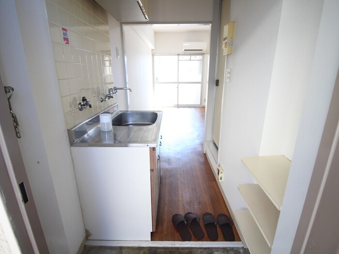 物件内観写真22　(玄関)