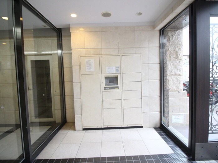 物件外観写真6　(建物設備)