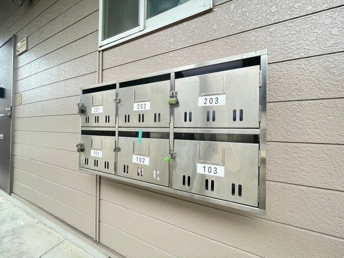 物件外観写真6　(建物設備)