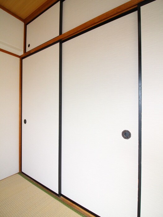 物件内観写真9　(居室)