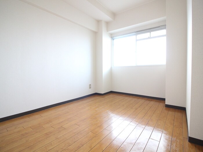 物件内観写真15　(居室)