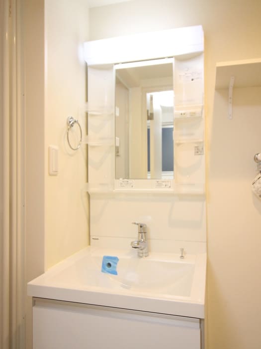 物件内観写真12　(洗面)