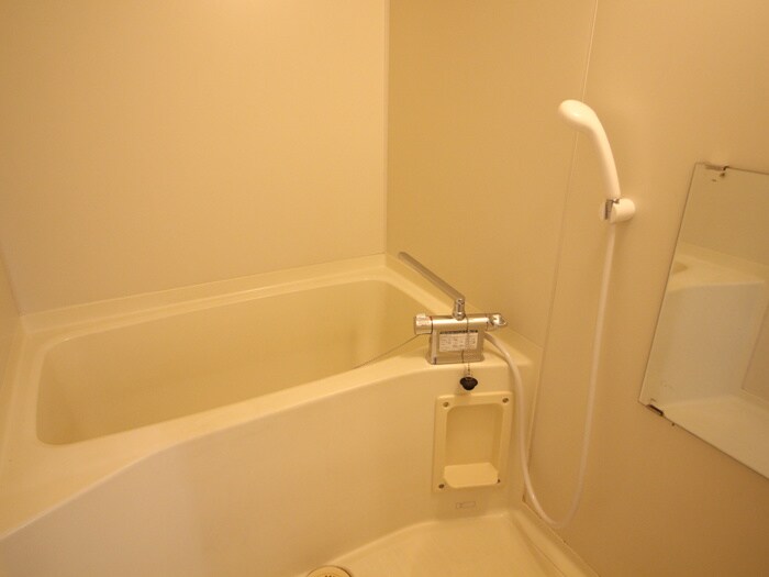 物件内観写真12　(バス／シャワールーム等)