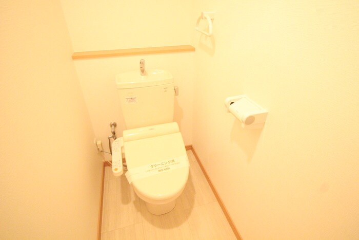 物件内観写真12　(トイレ)