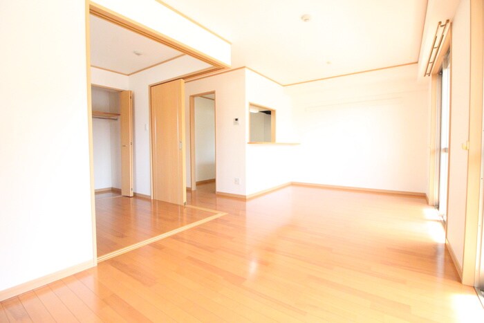 物件内観写真13　(居室)