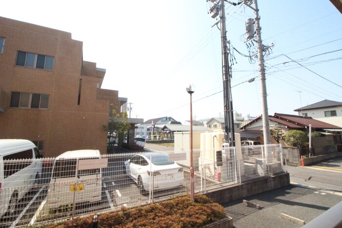 物件内観写真17　(室内からの展望)