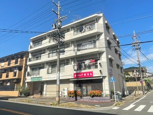 春陽ビル外観写真
