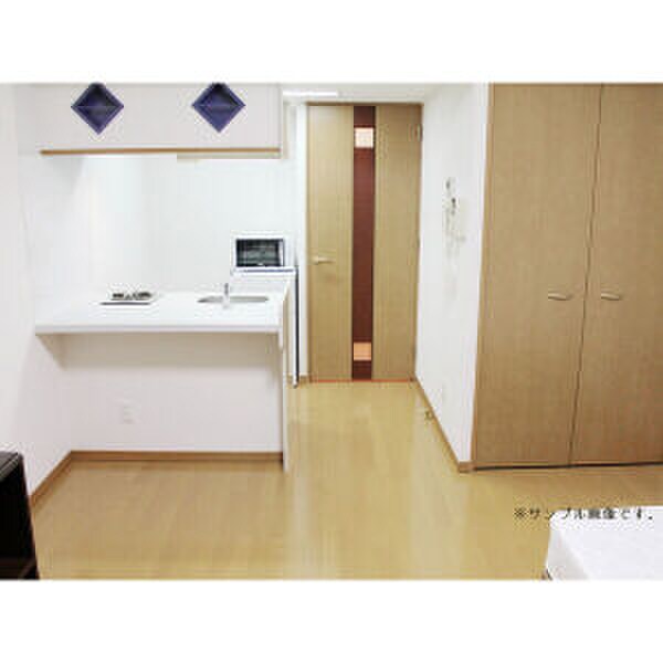 物件内観写真8　(居室)