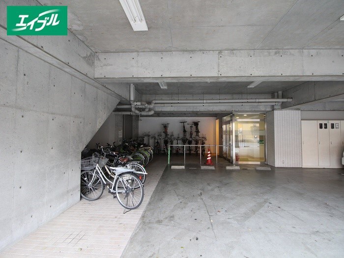 物件外観写真2　(周辺環境)