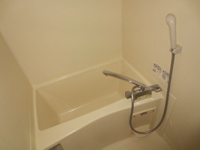 物件内観写真12　(バス／シャワールーム等)