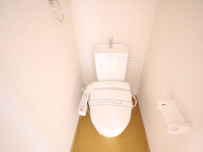 物件内観写真14　(トイレ)