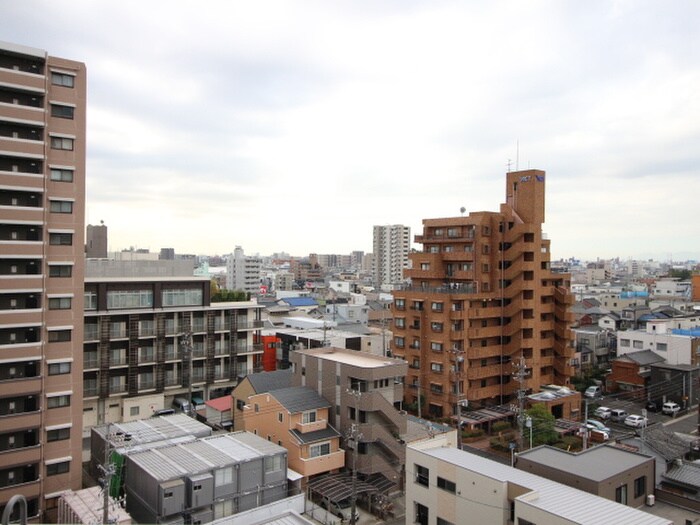 物件内観写真16　(室内からの展望)