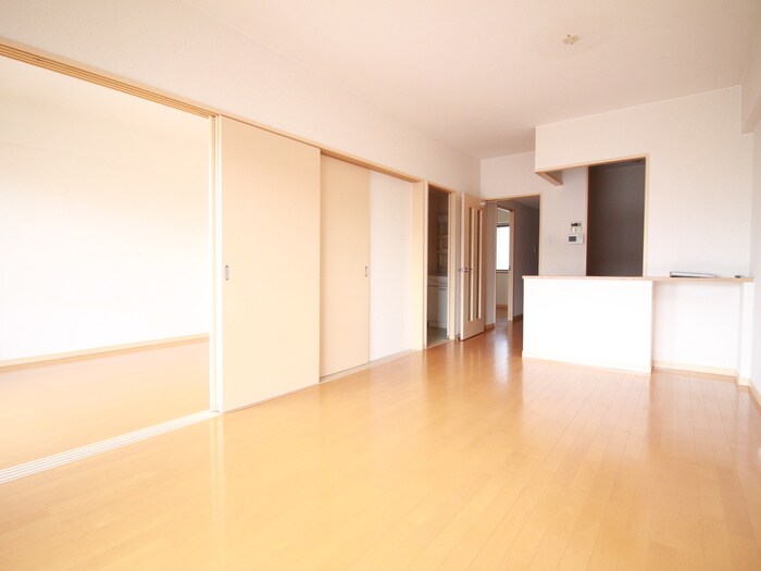 物件内観写真7　(居室)