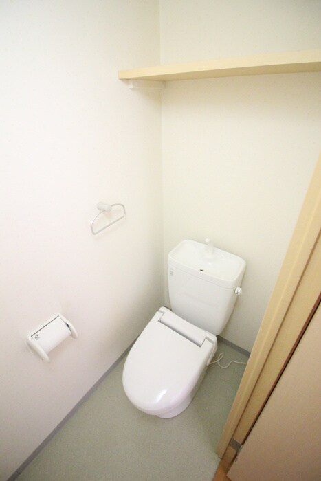 物件内観写真11　(トイレ)